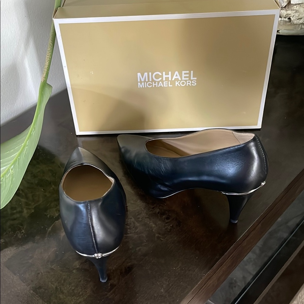 Michael Kors Black Women's Heels - Picture 3 of 5